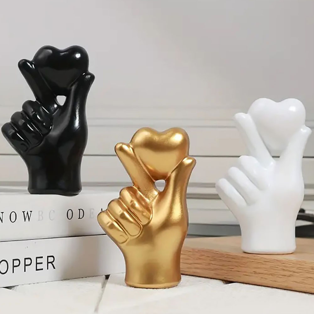 Heart Hand Gesture Statues Scu - Home Decor Y2K 评论和价格