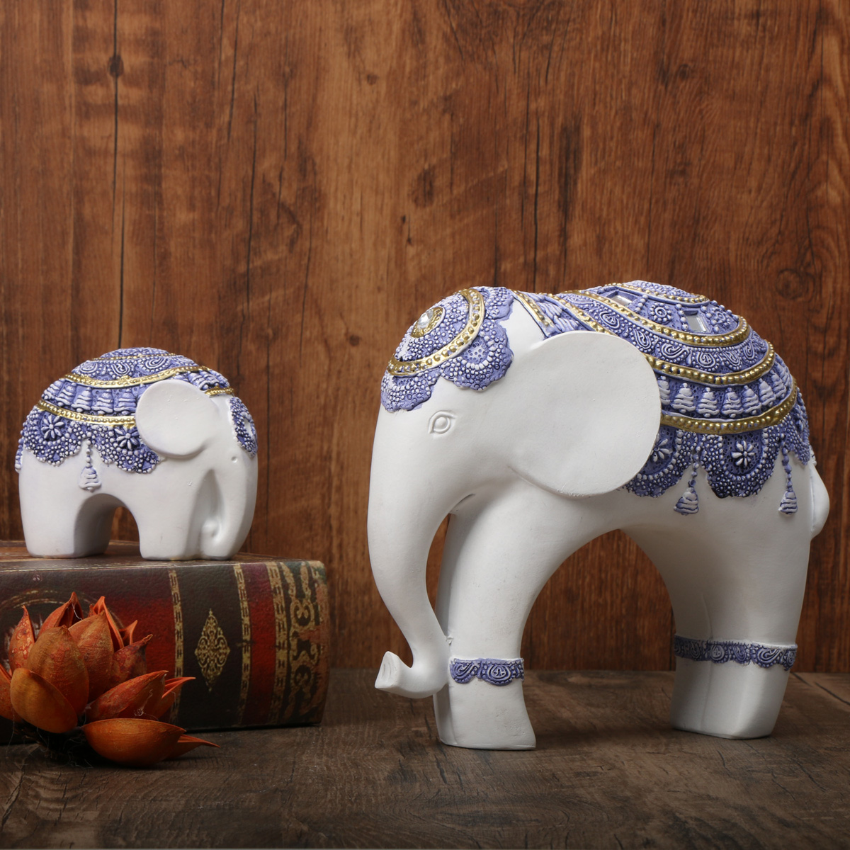 Blue and White Trunk-Up Elepha - Home Decor On Sale 评论和价格
