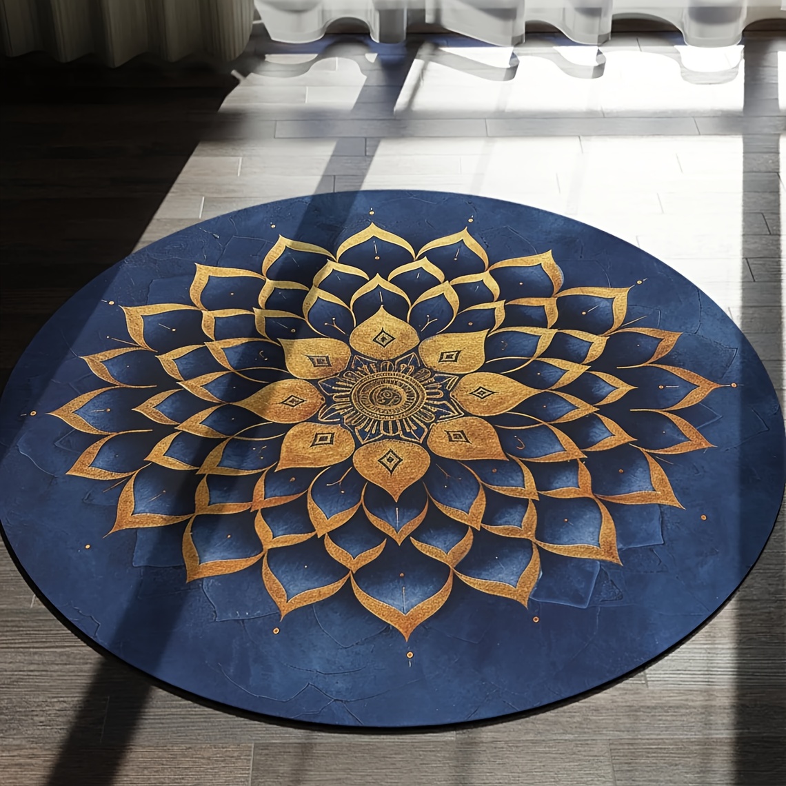 Vintage Symmetrical Pattern Gr - Home Decor Retail Stores 评论和价格