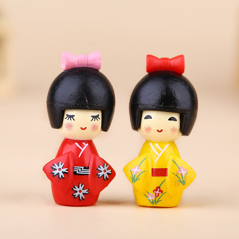 New Japanese Cute Girl Figurin - Home Decor Y2K 评论和价格